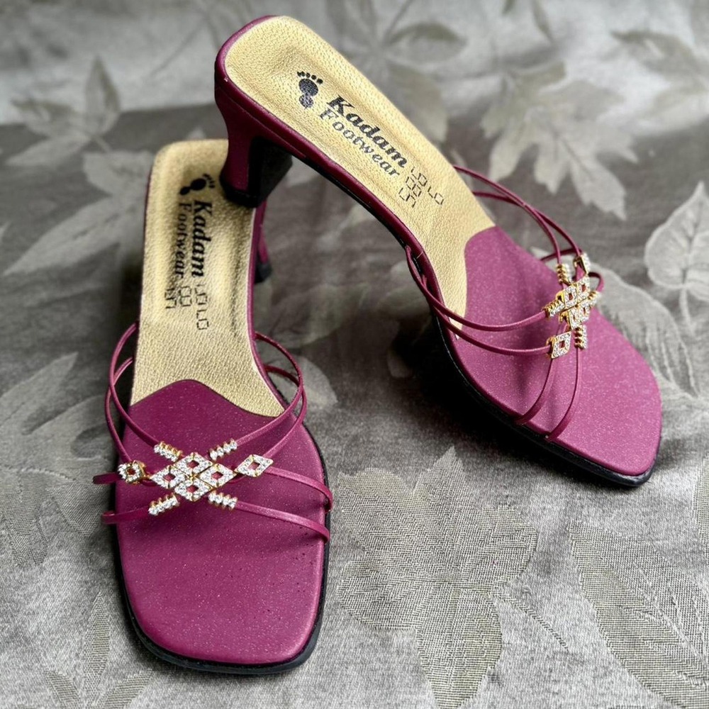 Kadam Rhinestone Strappy Heels‎ – Size 6